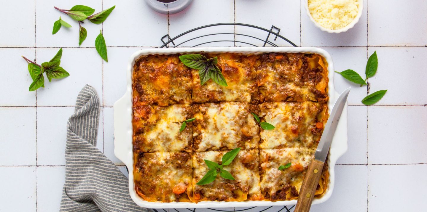 Avec ses très nombreuses variantes, la lasagne est sûrement le plat le plus connu d'Italie